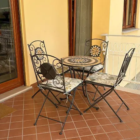 La Rondinella Appartement *