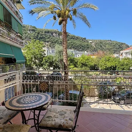Apartament La Rondinella
