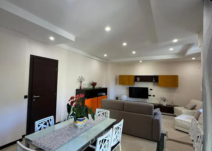 Apartment La Rondinella