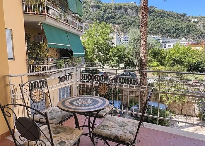 La Rondinella Апартаменты *