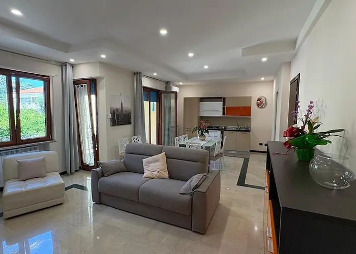 Apartment La Rondinella *